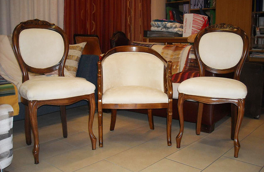 A busto arsizio alla tappezzeria toma: poltrone divani salotti sedie ... Tappezzeria per sedie